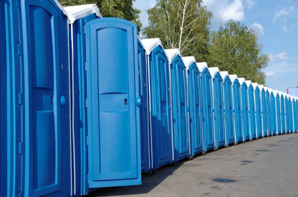 Best Portable bathroom rental  in St Leon, IN